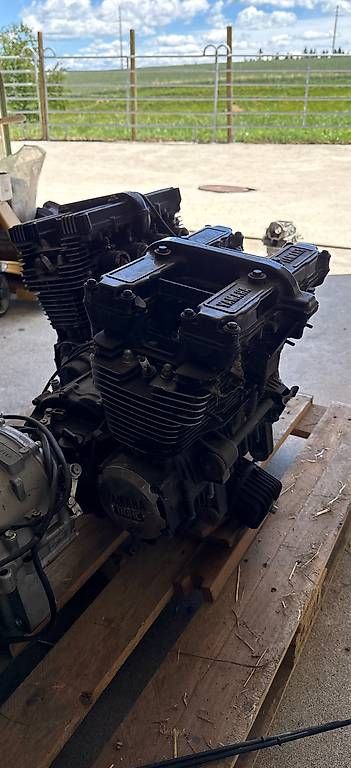 Motori: Yamaha XJ600 Motor – Usato da Zell LU venduto da .VR46.