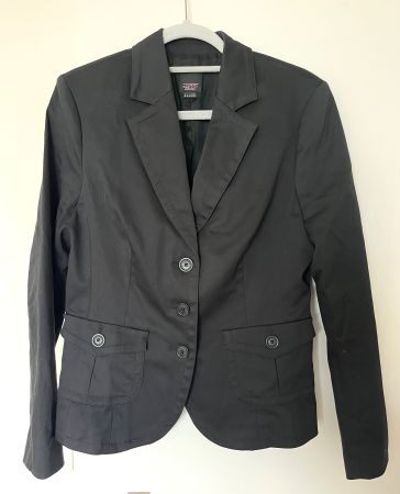 Schöner schwarzer Blazer von Esprit