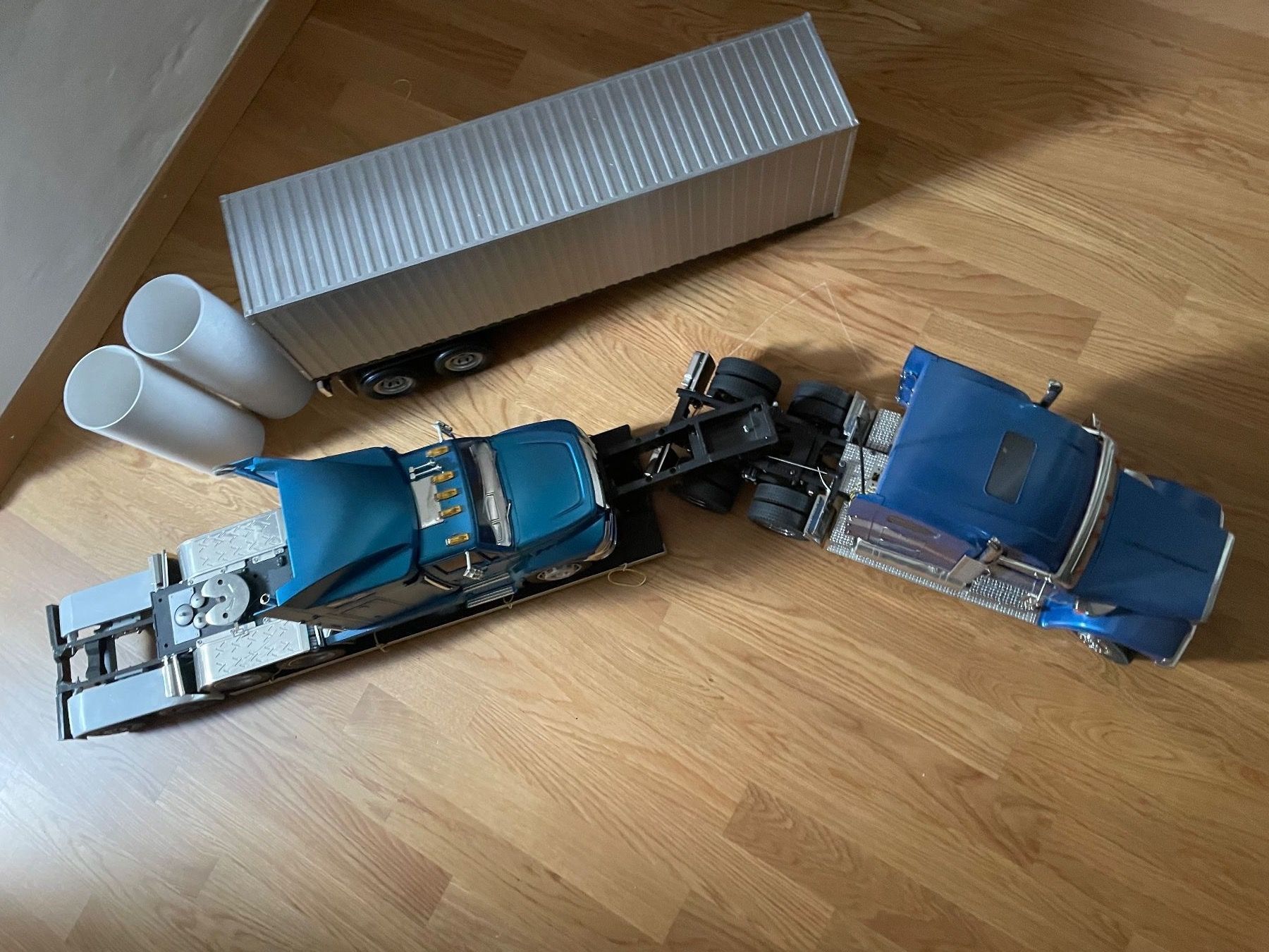 Tamiya Modellini d'auto: Schöne RC Truck Kombination – Usato da Buchs ZH venduto da Pitschpitsch 5