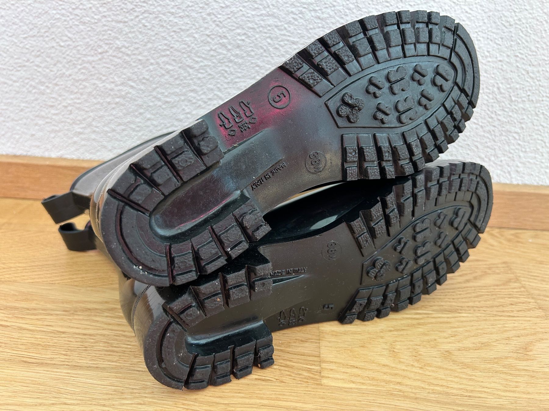 Scarpe da donna: Regenstiefel – Usato da Buchrain venduto da mangotree123 1