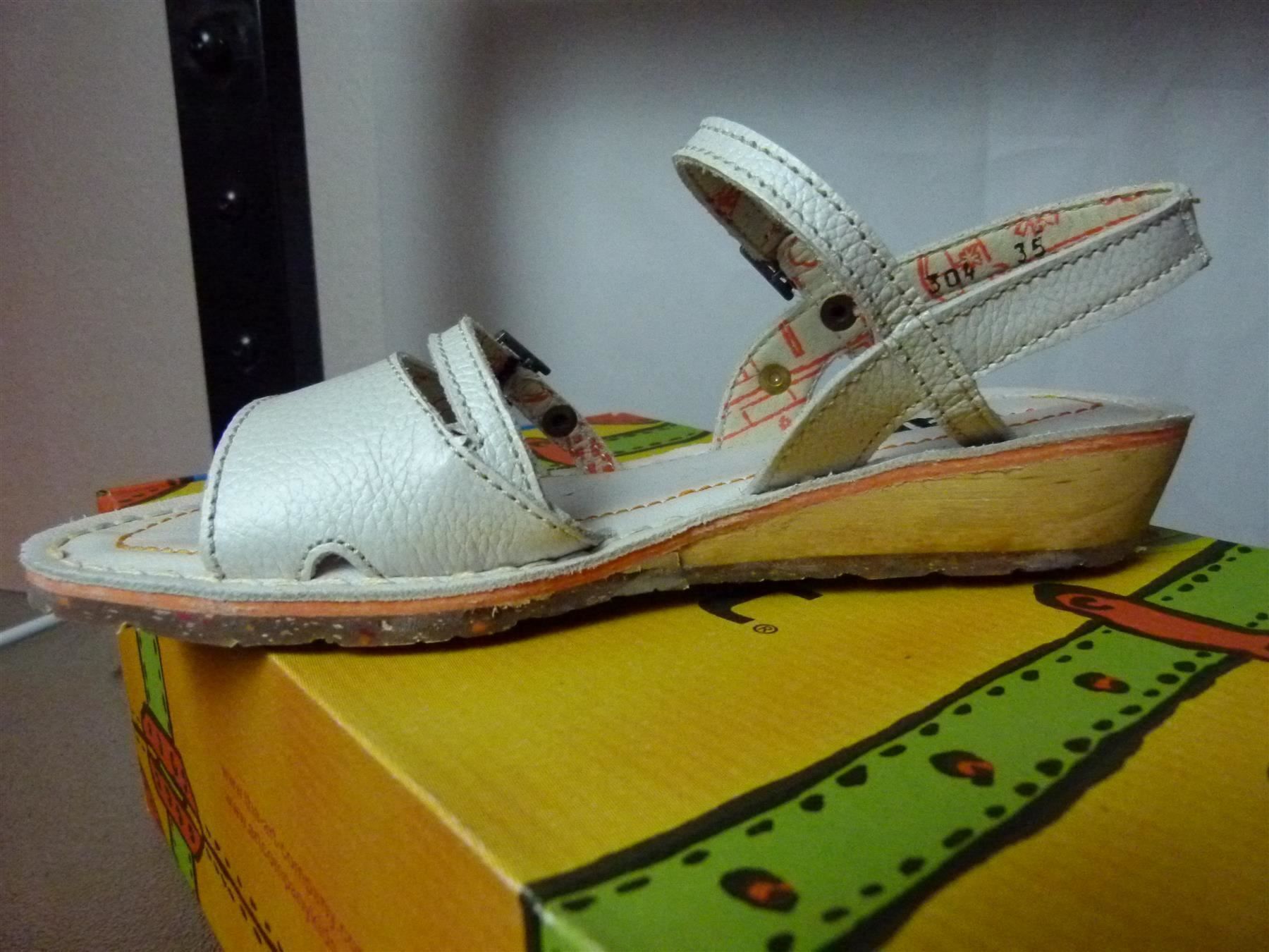 Scarpe per ragazze: Art kinder Schuhe Gr 35  Neu – Nuovo e nell'imballaggio originale da Uerkheim venduto da Justi.y 2