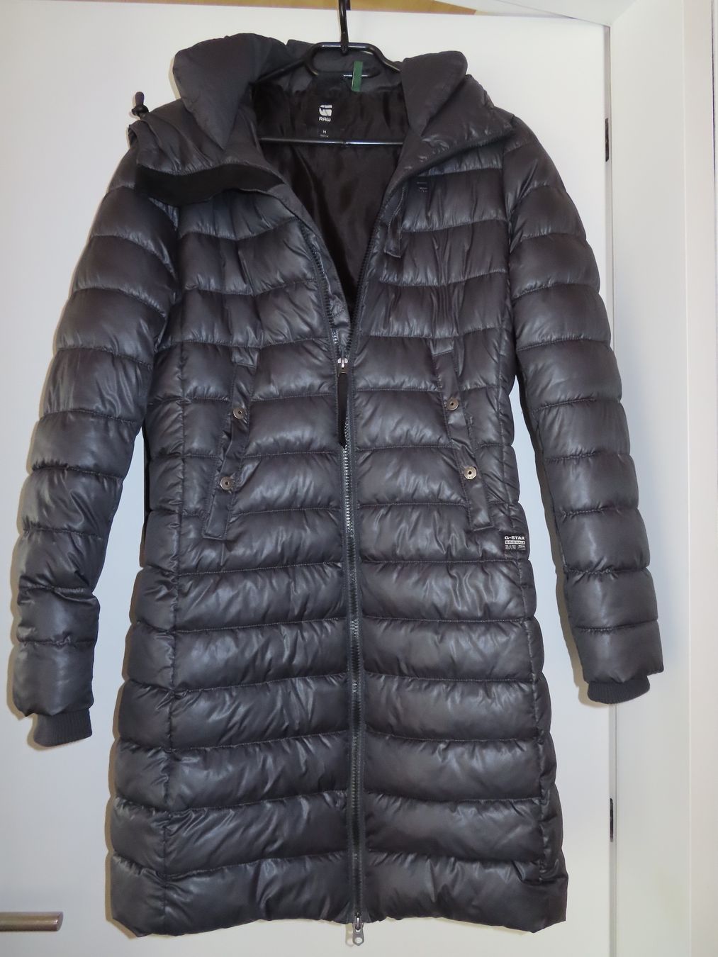 G-Star Cappotti: G-STAR RAW Daunen-Mantel Gr.M +++top+++ – Usato da Wallenried venduto da Asyano
