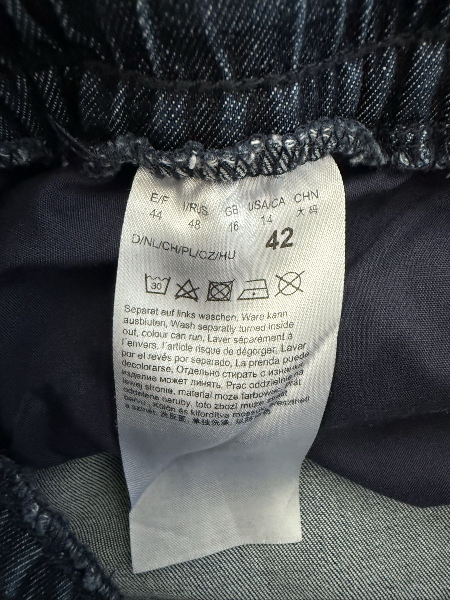 Jeans: Jeans à la mode – Gebraucht aus Lausanne von ted_q95l 3