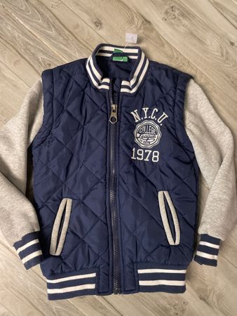 Coole College Jacke Gr.110Ärmel abnehmbar