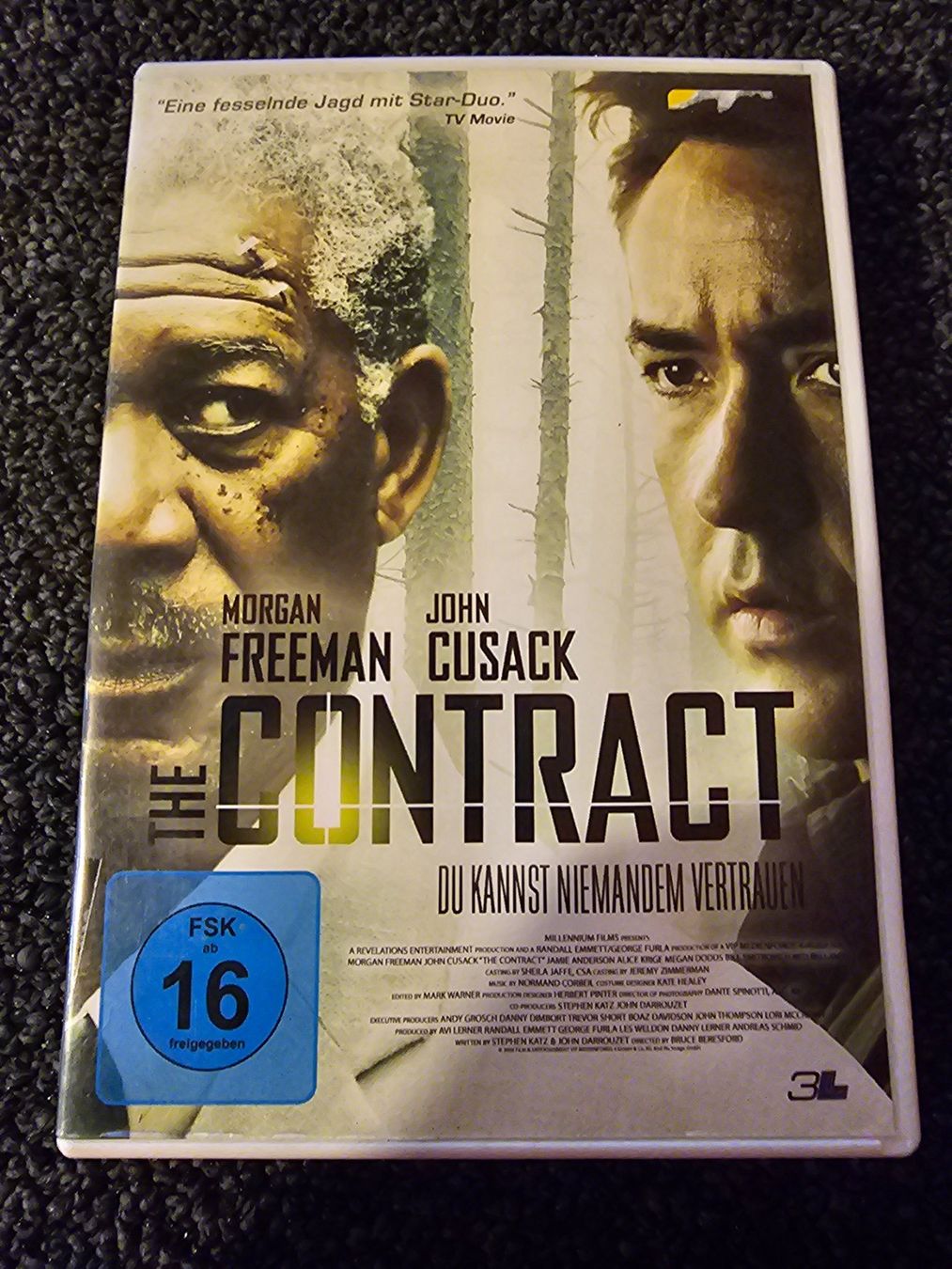 Tutti i DVDs: THE CONTRACT (14445) – Usato da Ruswil venduto da M71