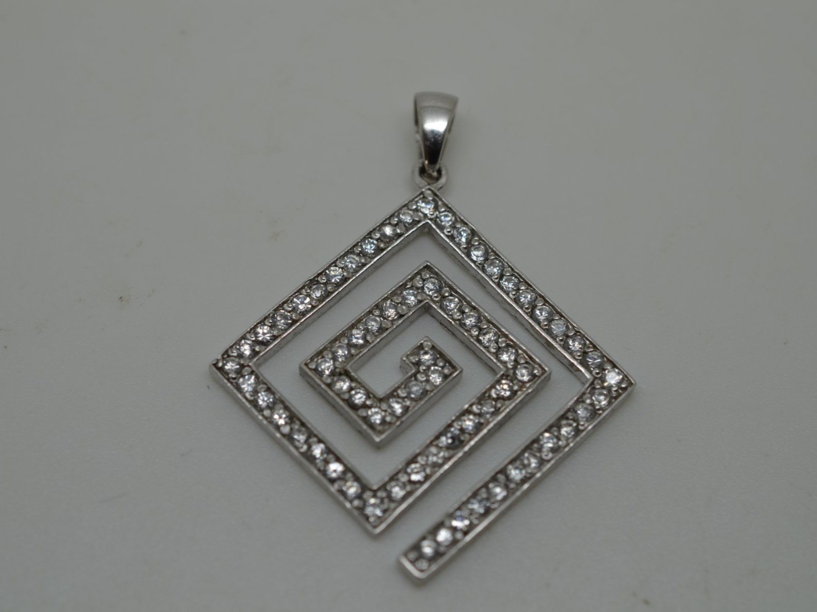 Ciondoli: Pendentif argent 925 avec cz4.3 grammes – Usato da La Croix (Lutry) venduto da OMEGA07 1