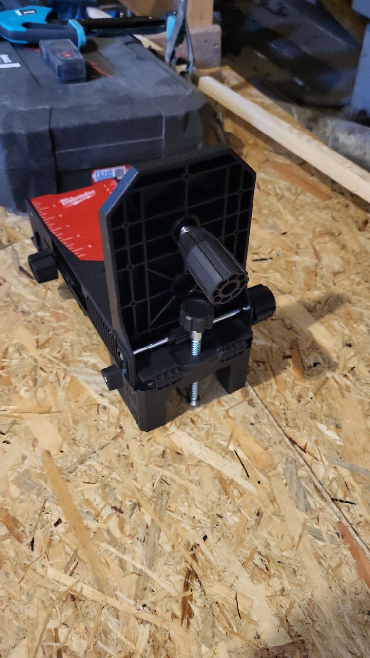 Milwaukee Tutti gli attrezzi: Milwaukee LWM Laser-Wandhalterung – Nuovo e nell'imballaggio originale da Gümmenen venduto da michubumae 1