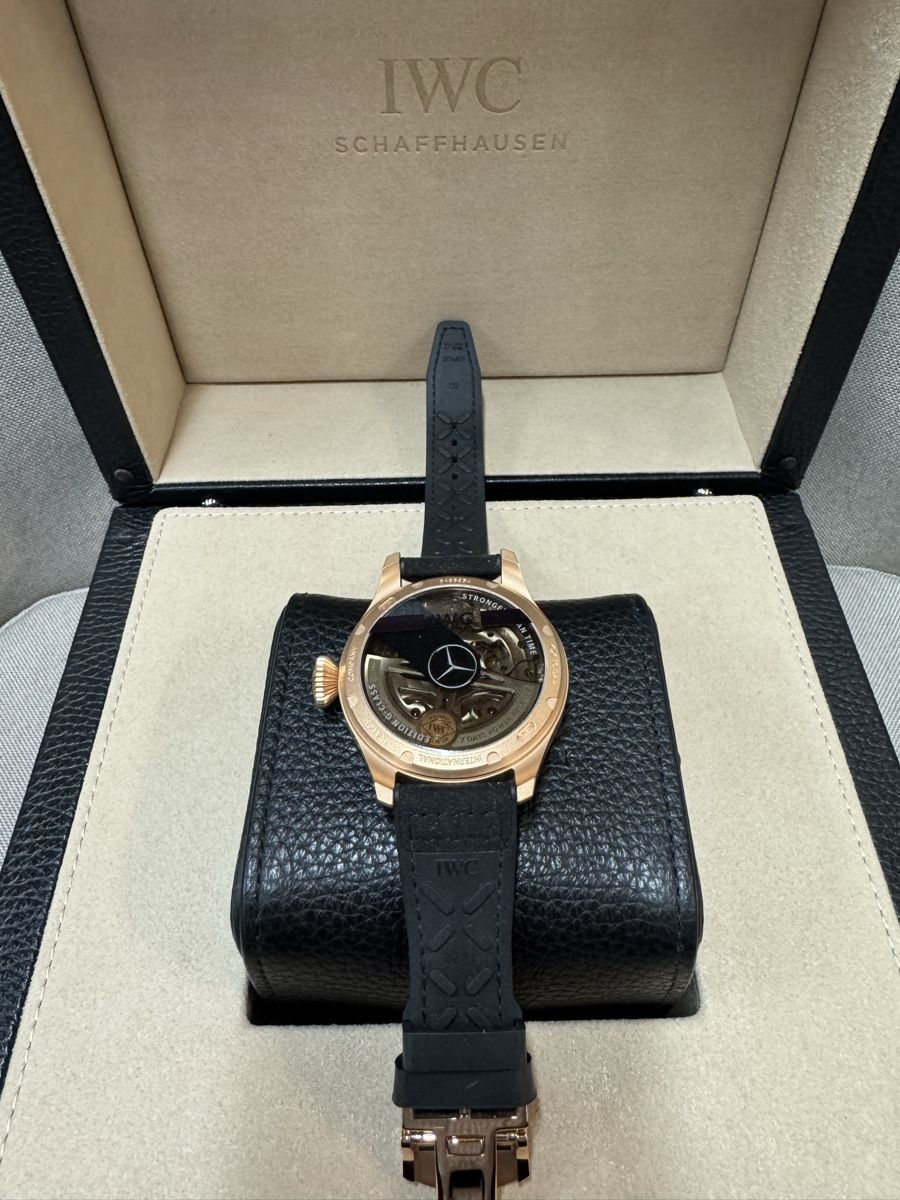 IWC Orologi: IWC BIG PILOT 18 KARAT ARMOR GOLD NEU – Nuovo e nell'imballaggio originale da Schaffhausen venduto da JohnT02 1