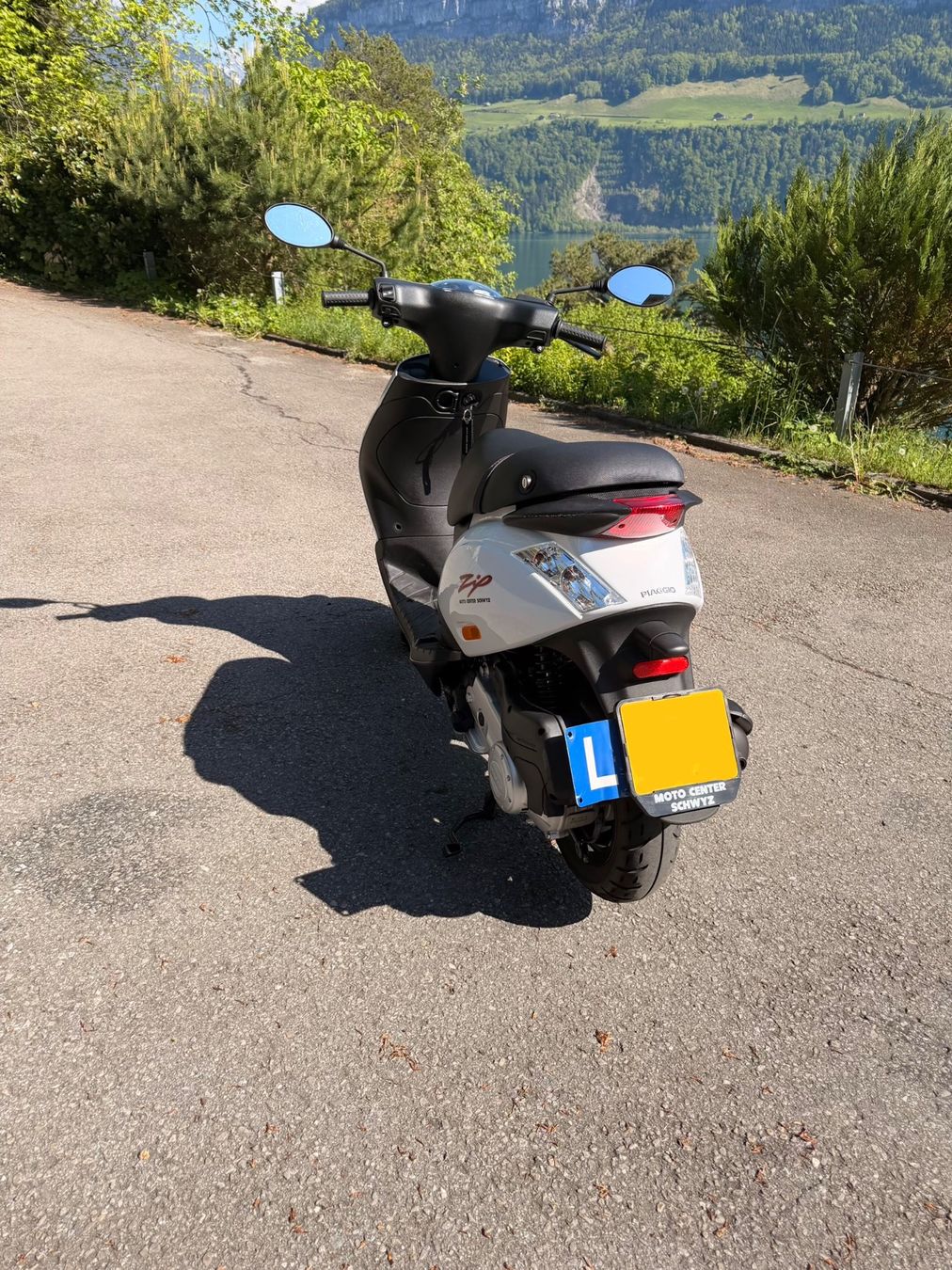 Piaggio Strada: Piaggio ZIP 50 weiss – Usato da Gersau venduto da walin_6442 1