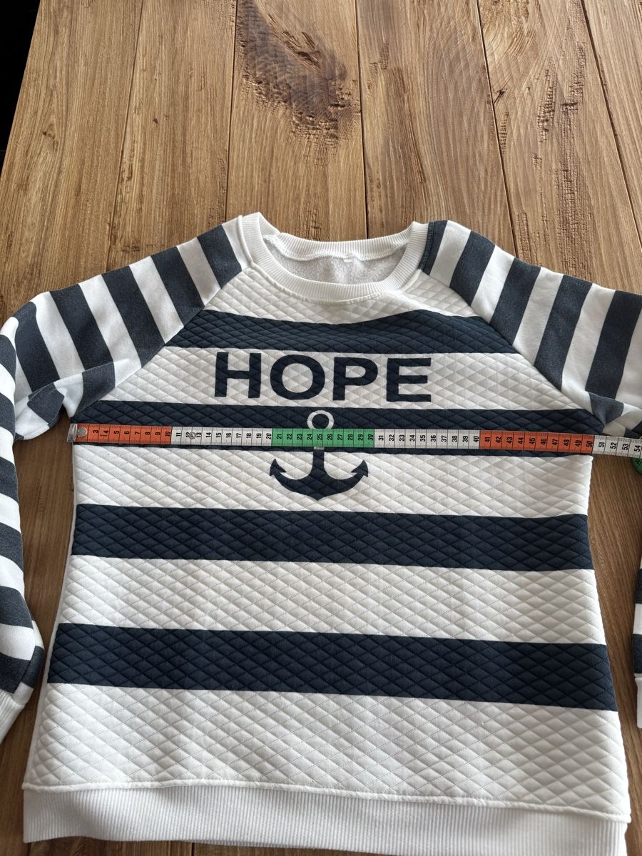 Maglioni & Felpe: Pulli im Marine Look Gösse M – Usato da Rotkreuz venduto da TR3B 1