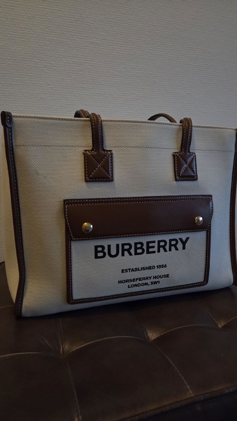 Burberry Borse da donna: Burberry Henkeltasche Freya  – Usato da Kreuzlingen venduto da MeinKleinesAtelier 1