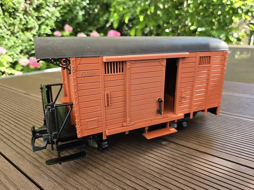 LGB Modellini di ferrovie: Wagon LGB 4029 marchandises brun – Usato da Satigny venduto da Gatoil
