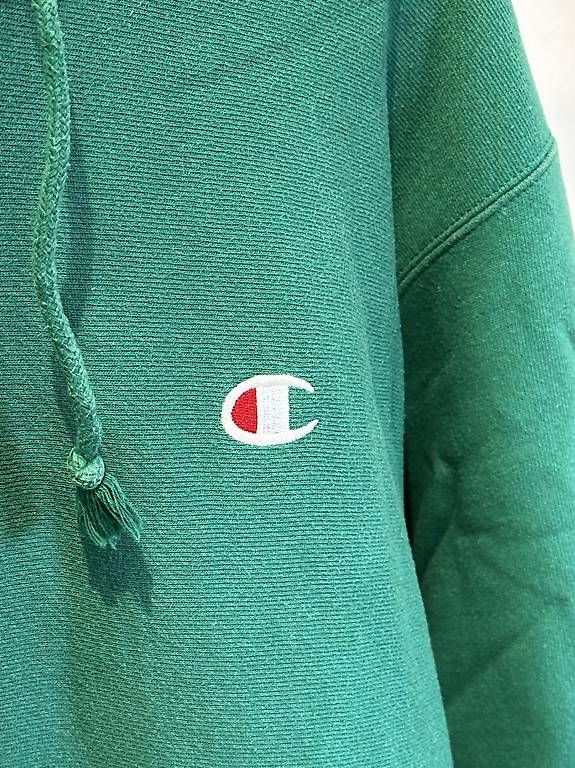 Maglioni & Felpe: Champion Hoodie – Usato da Binningen venduto da Ramon_01 1