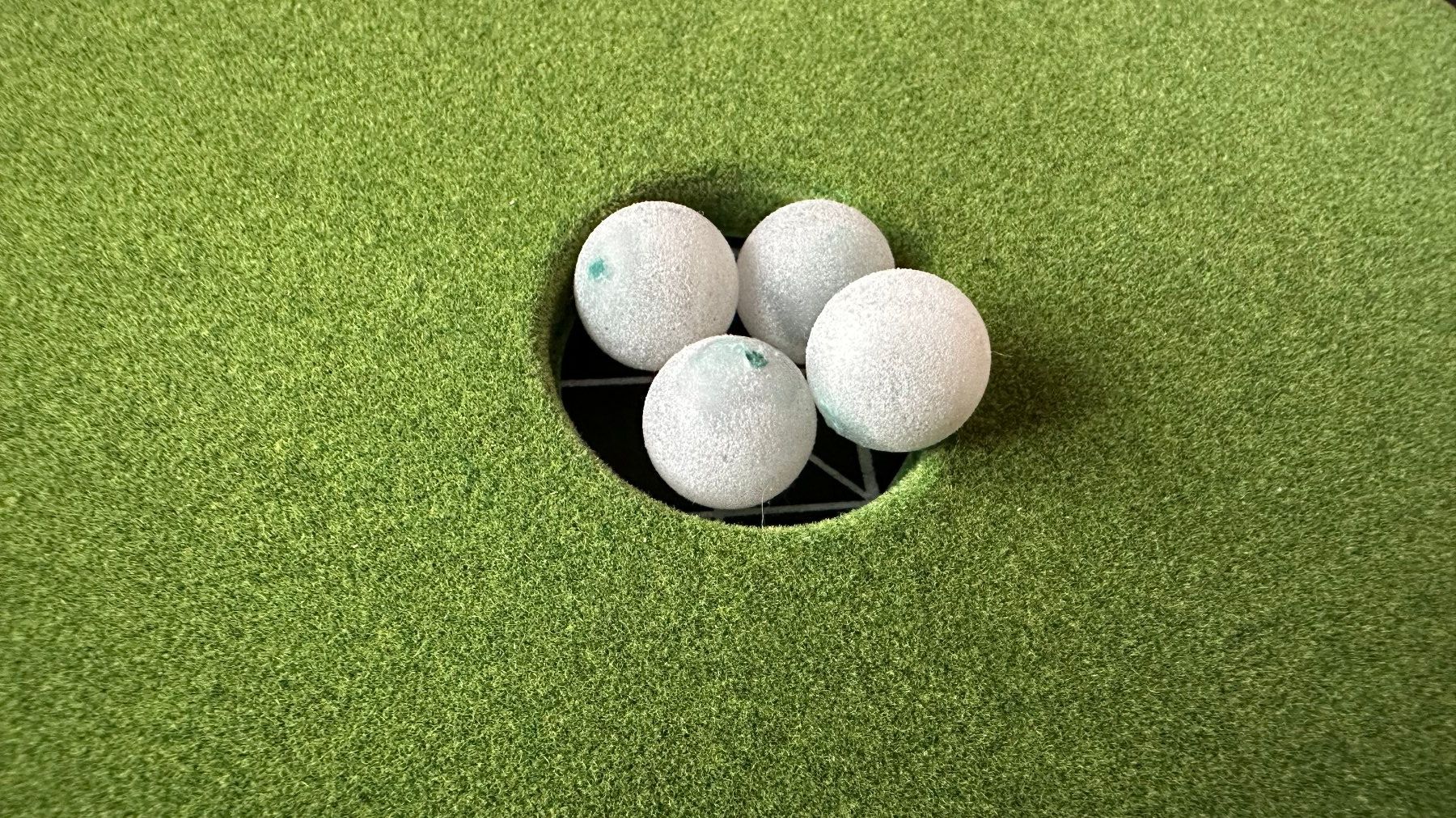 Spiele: Golf Micro Golf Pit Green – Neu (gemäss Beschreibung) aus Hergiswil NW von Xrv 3