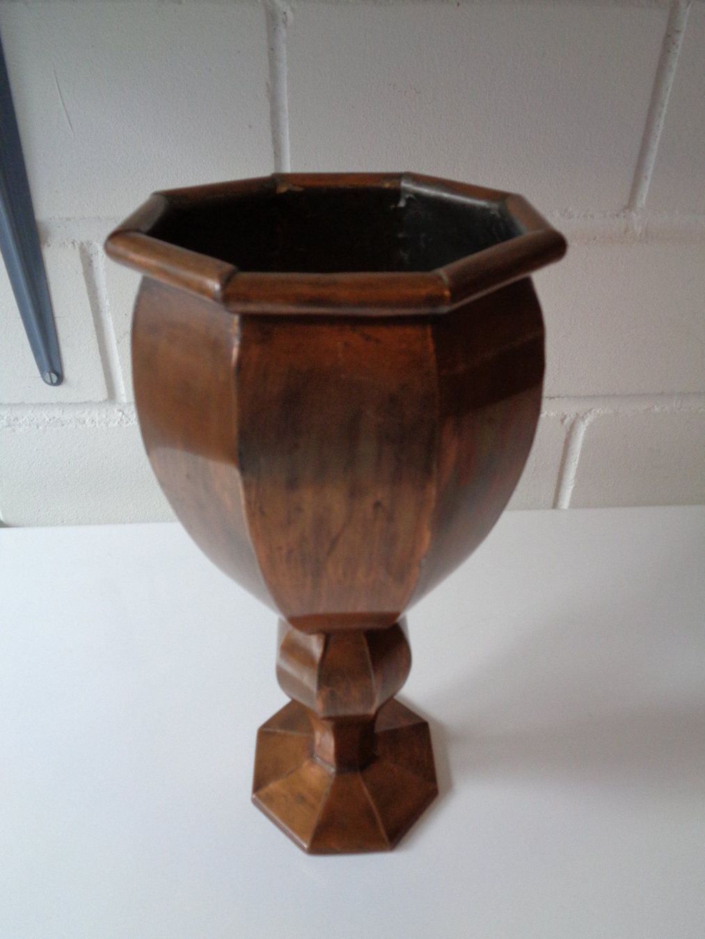 Vasi & Recipienti: Kupfer-Vase, CH-Handarbeit von 1953 – Usato da Wiesendangen venduto da Gullfoss