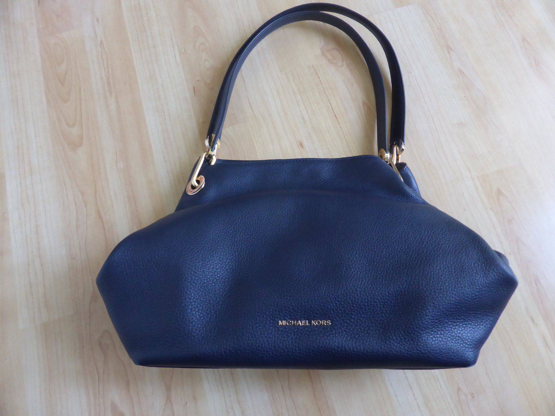 Taschen für Damen: Taschen diverse – Gebraucht aus Uster von kl5531