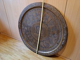 Orient. Messing-Platte 86 cm Durchm. mit  Verzierungen