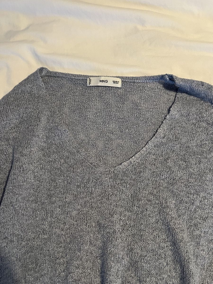 Mango Top: Top – Nuovo (secondo la descrizione) da Zürich venduto da tyr_5j6q 1