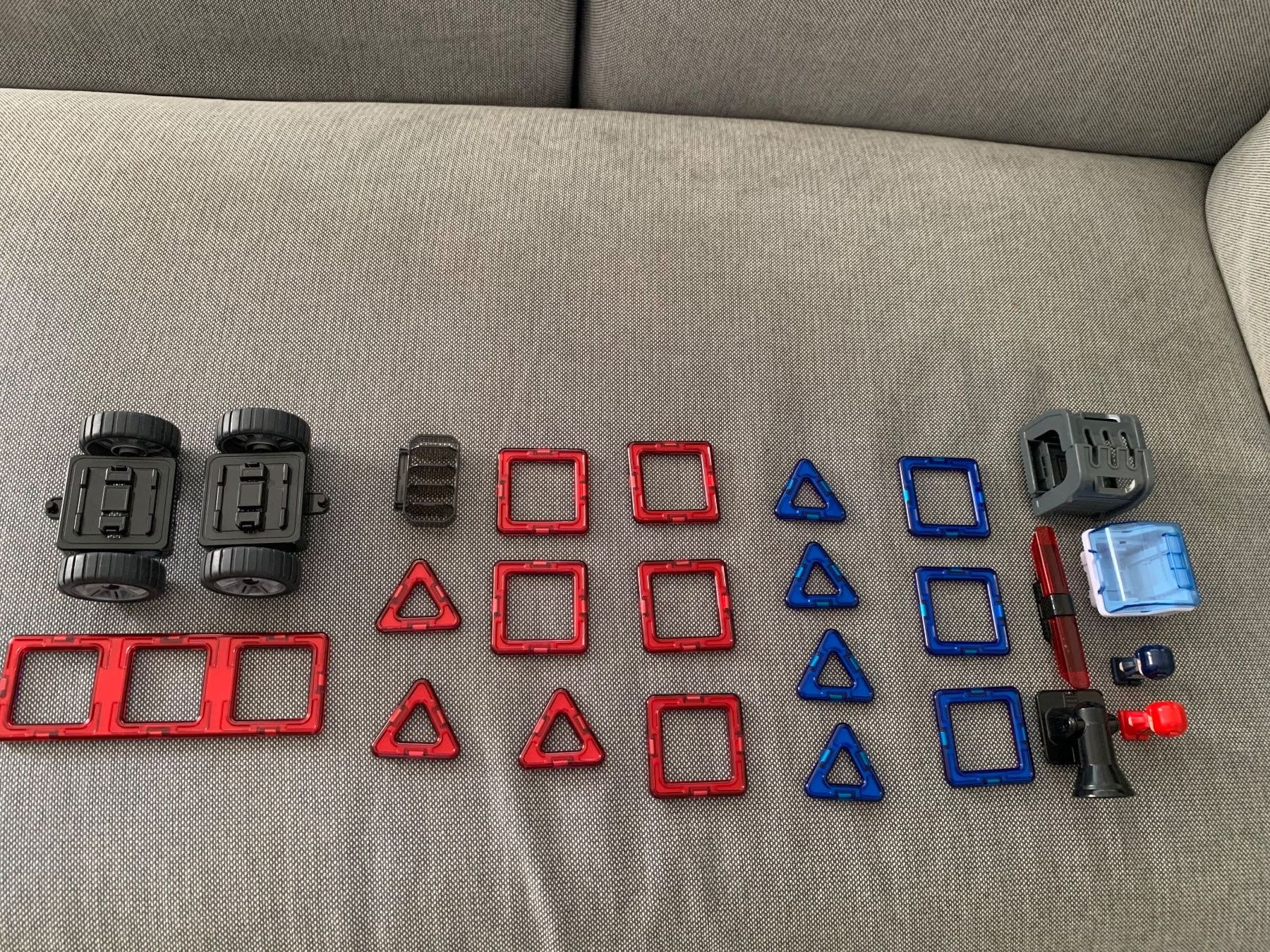 Kit di costruzioni: Magformers Amezing Police Set – Usato da Birmensdorf ZH venduto da eva_z5mh