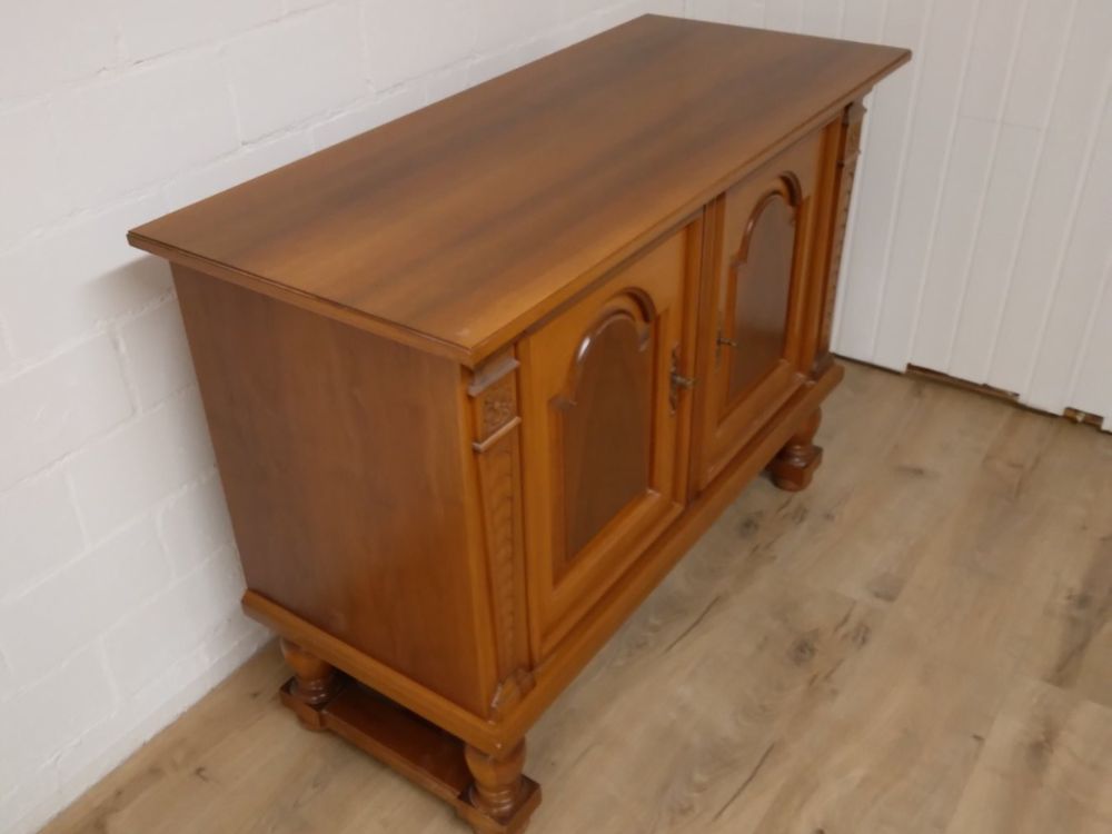 Commodes: Kredenz, Top Zustand – D'occasion à Sins par relda005 2