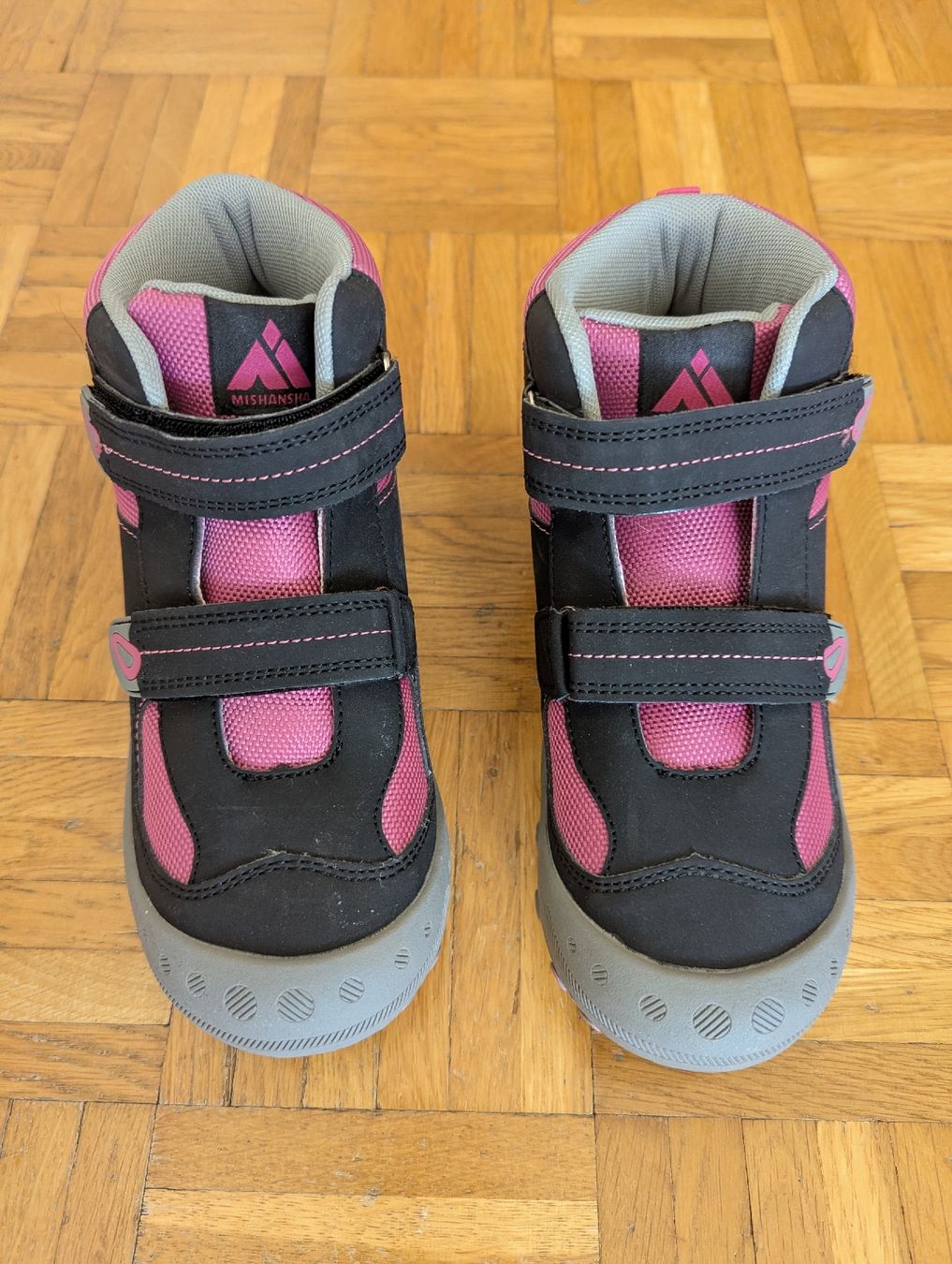 Scarpe per ragazze: Wanderschuh Mädchen Grösse 35 – Nuovo (secondo la descrizione) da Lengnau AG venduto da sus_znf9