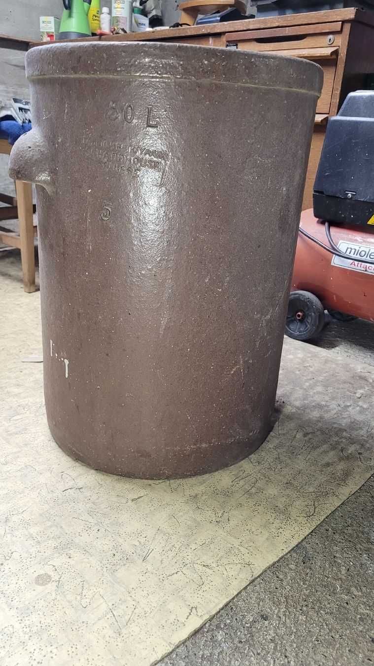 Pentole: Antiker 50L Sauerkraut Stampftopf – Usato da Hindelbank venduto da Stephu1