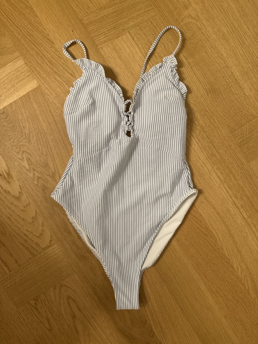 Maillots de bain & Bikinis: Badeanzug gestreift – Neuf (Voir description) à Zürich par pmorger01