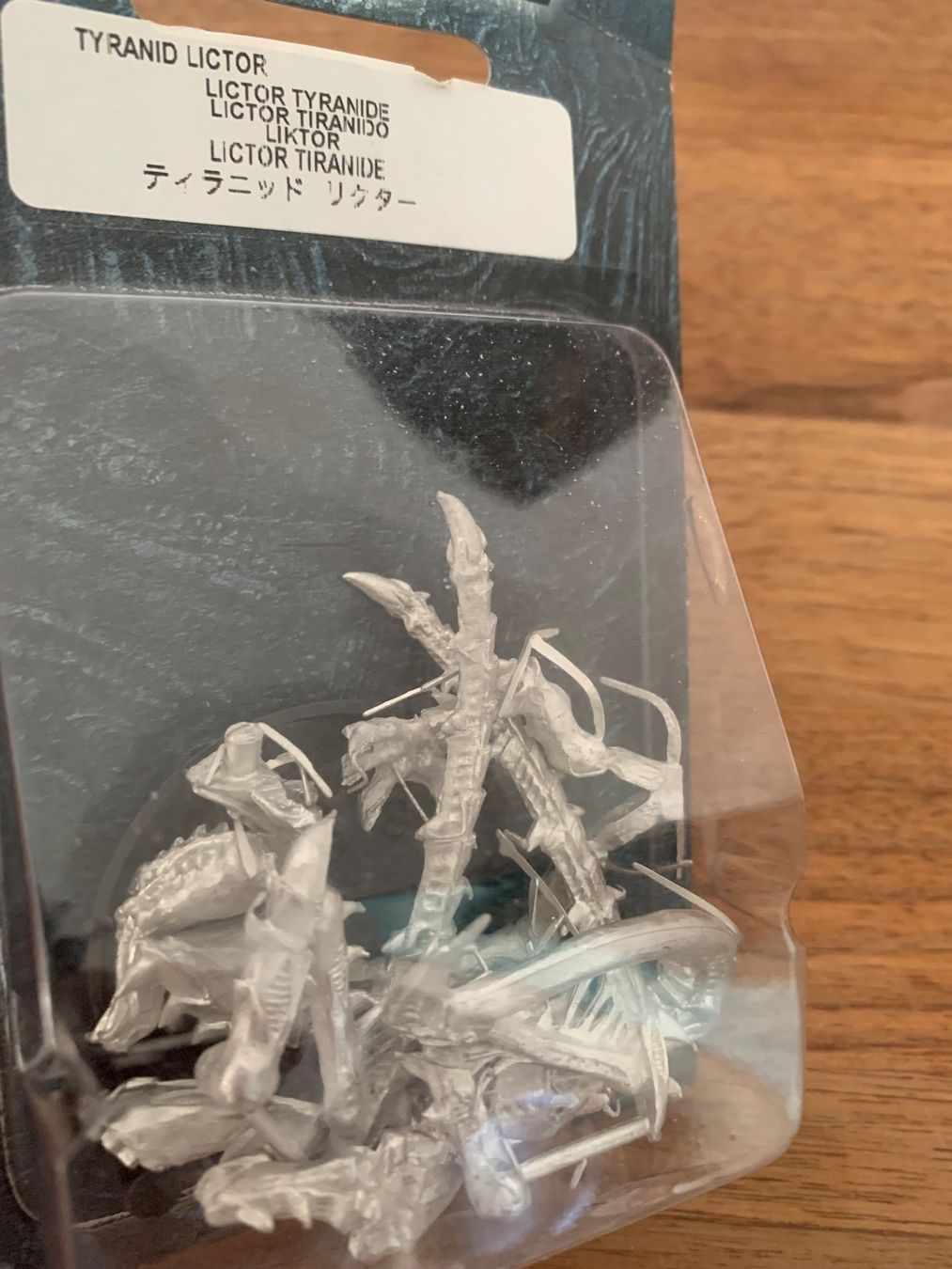 Statuette: Warhammer 40000 Tyraniden Liktor NEU – Nuovo e nell'imballaggio originale da Winterthur venduto da Compiorg 1