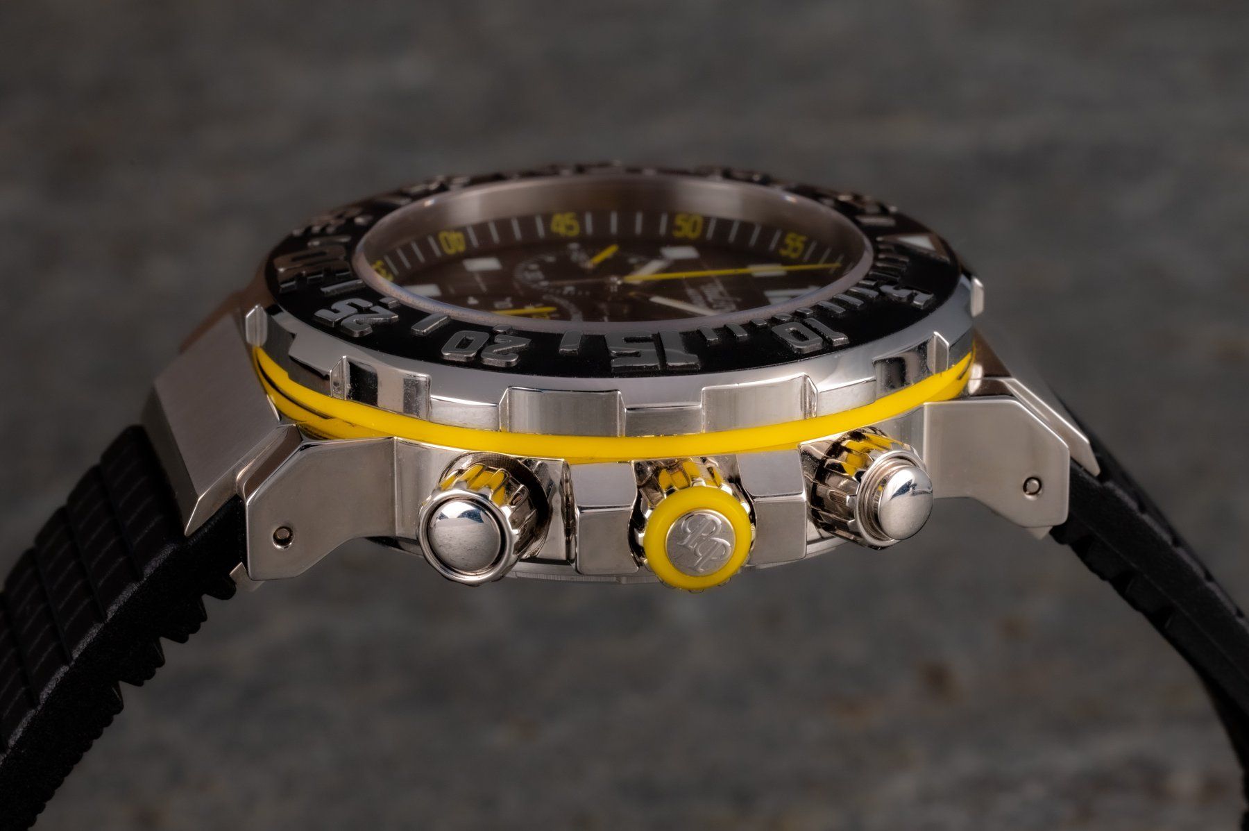 Paul Picot Orologi: Paul Picot C-Type Plongeur Chronograph - NOS - Full Set – Nuovo (secondo la descrizione) da Biel/Bienne venduto da Qlocker 5