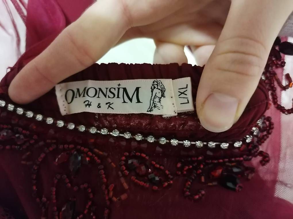 Vestiti: Abendkleid weinrot L/XL – Nuovo (secondo la descrizione) da Waltenschwil venduto da Cassie11 3