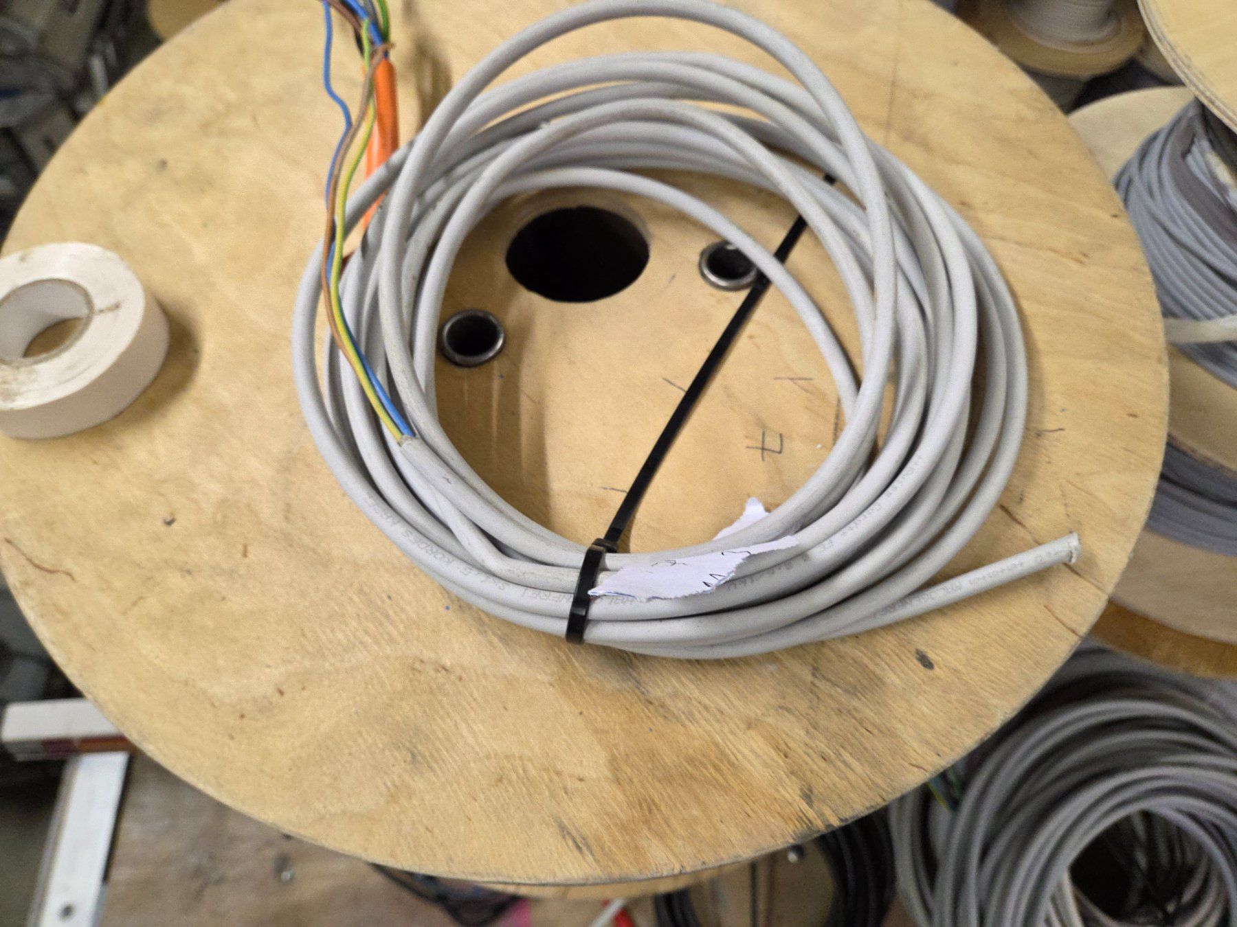 Cavi: Kabel TT 3G1.5 3x1.5mm2 3x1.5  7m – Usato da Zürich venduto da eymen20 1