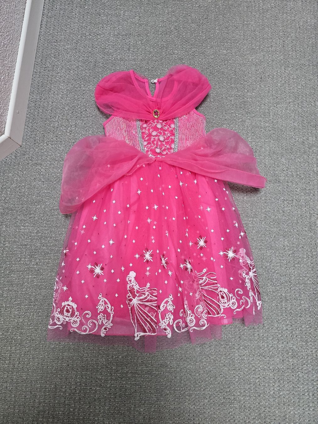 Shein Kleider & Röcke: Mädchen Prinzessin Kleid, Grösse 98 – Gebraucht aus Thörishaus von the_82vv 1