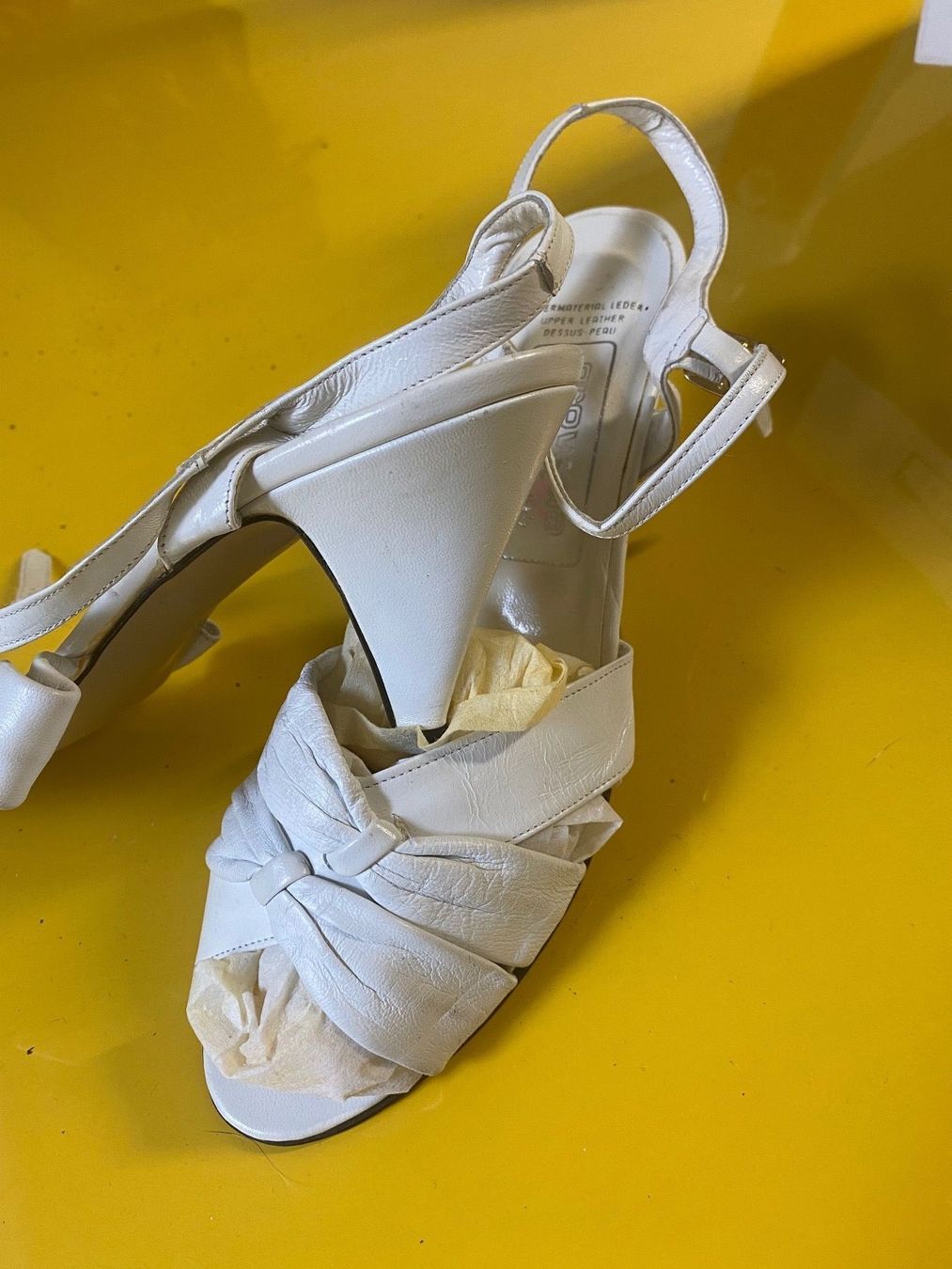 Damenschuhe: Schuhe Damen Sandalen Gr.38 – Gebraucht aus Dietlikon von Ss11