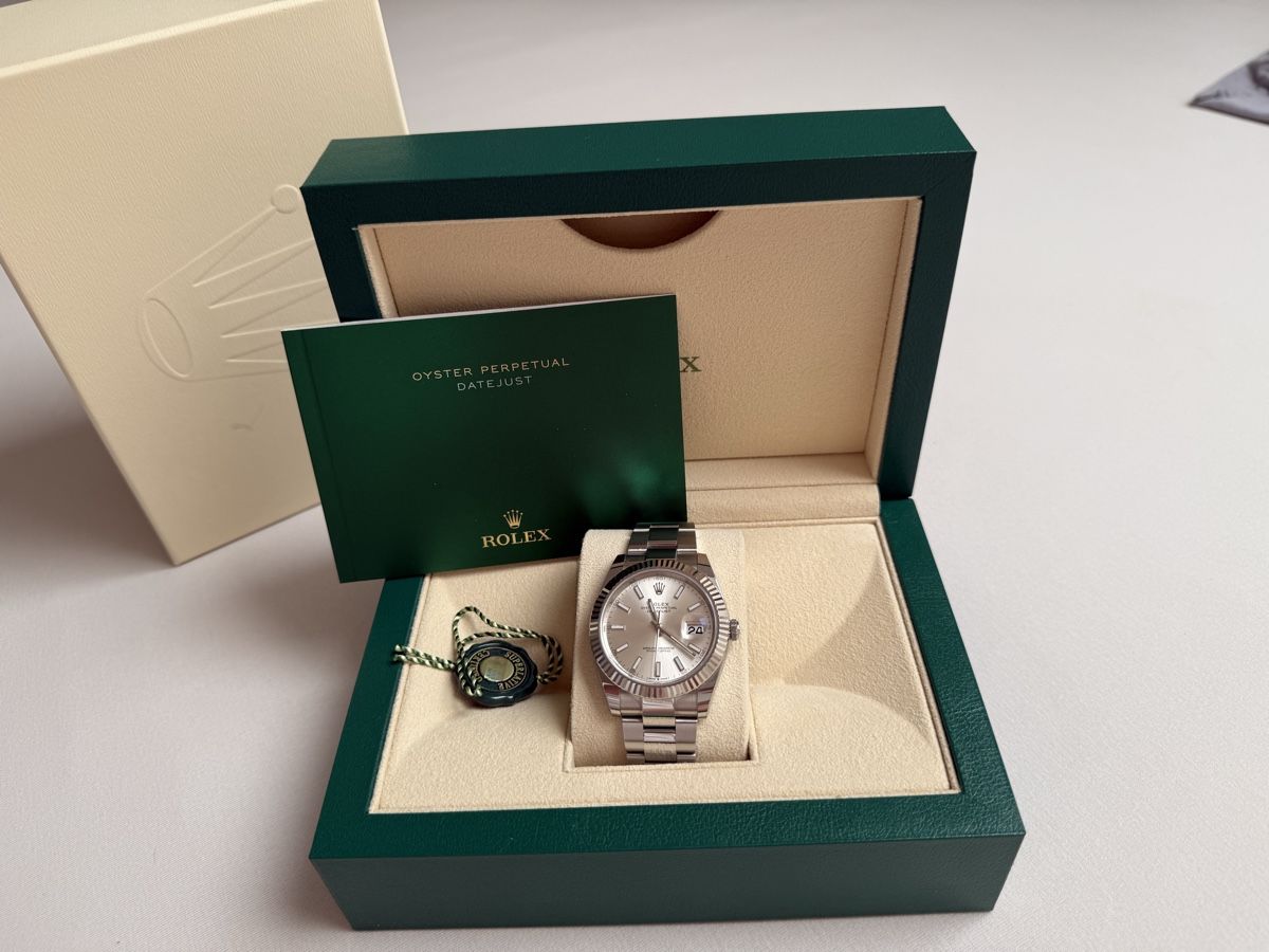 Rolex Montres: Rolex Datejust 41mm Ref 126334, silber – D'occasion à Wollerau par hpr_v_100 1