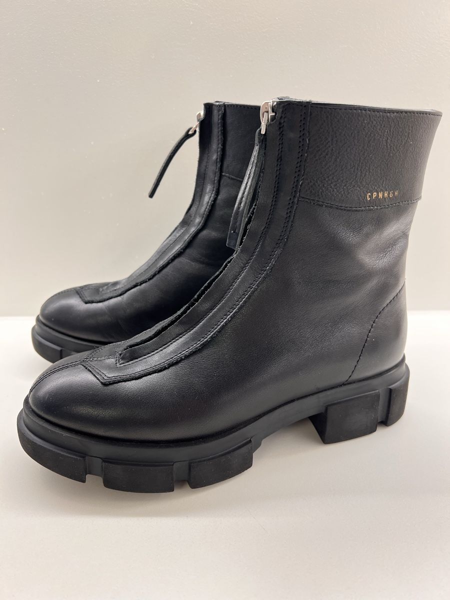 Copenhagen Scarpe da donna: Cooenhagen Stiefelette Gr 38 – Usato da schaan venduto da Ak9jg8