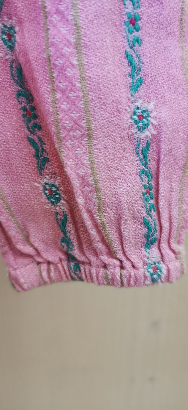 Camicette, T-shirt & Top: Mädchen Bluse Grösse 116 Edelweis Motiv – Usato da Langendorf venduto da Laedi6 3