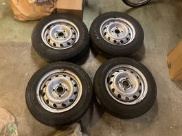 4 jantes 13" avec pneus hiver Hankook 145/80 R13 75T