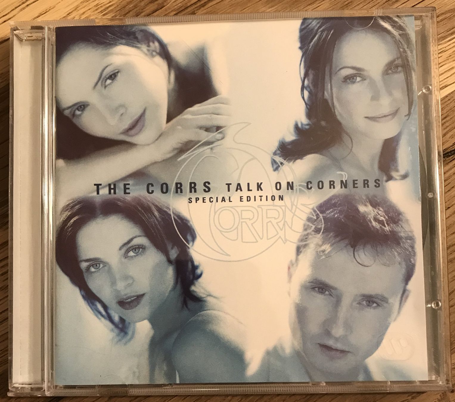 CDs: CD- The Corrs- Talk On Corners – D'occasion à Guntershausen par Gloominati