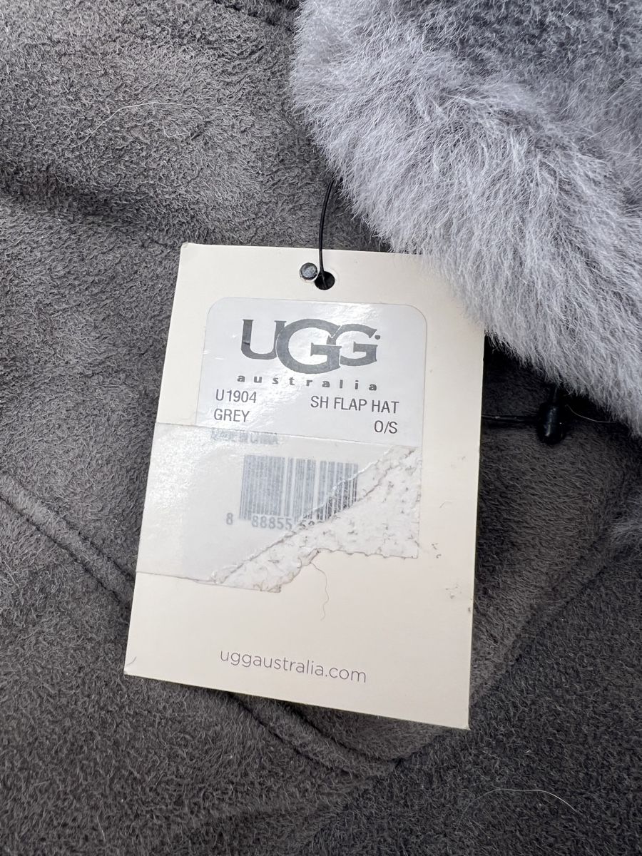 Ugg Copricapi, berretti & cappellini: UGG Lammfellmütze neu grau – Nuovo e nell'imballaggio originale da schaan venduto da Ak9jg8 4