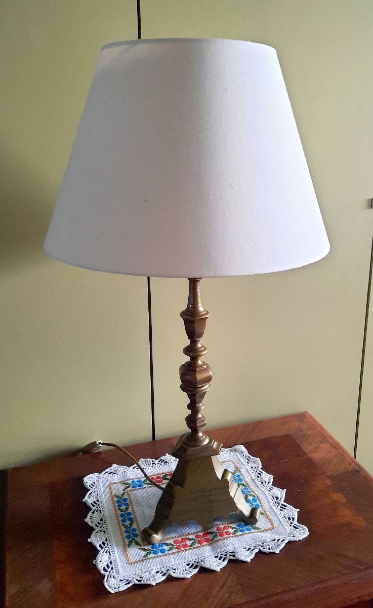 Lampade: antiker Bronzeständer als Lampe – Usato da Eschenbach venduto da Alicekunst 2