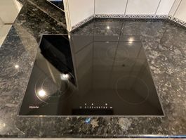Miele, Elektro-Kochfeld KM6539 FL, 1-jährig