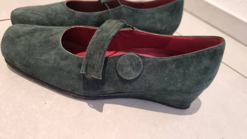Scarpe da donna: eleganter Wildleder Schuh – Usato da Neuenkirch venduto da tip_wp7s 1