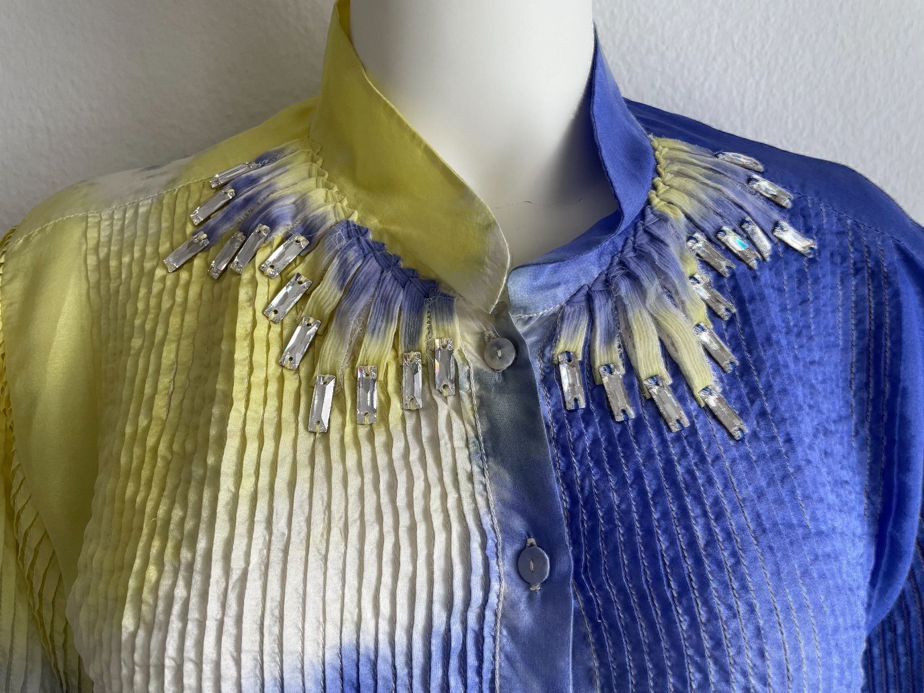 Blusen: Blumarine Bluse – Neu (gemäss Beschreibung) aus Winterthur von 19.19 2