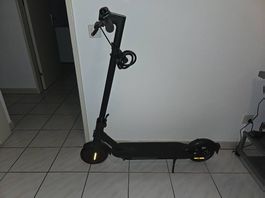 Xiaomi Mi Electric Scooter Pro 2 (25 km/h)  Come nuovo! 