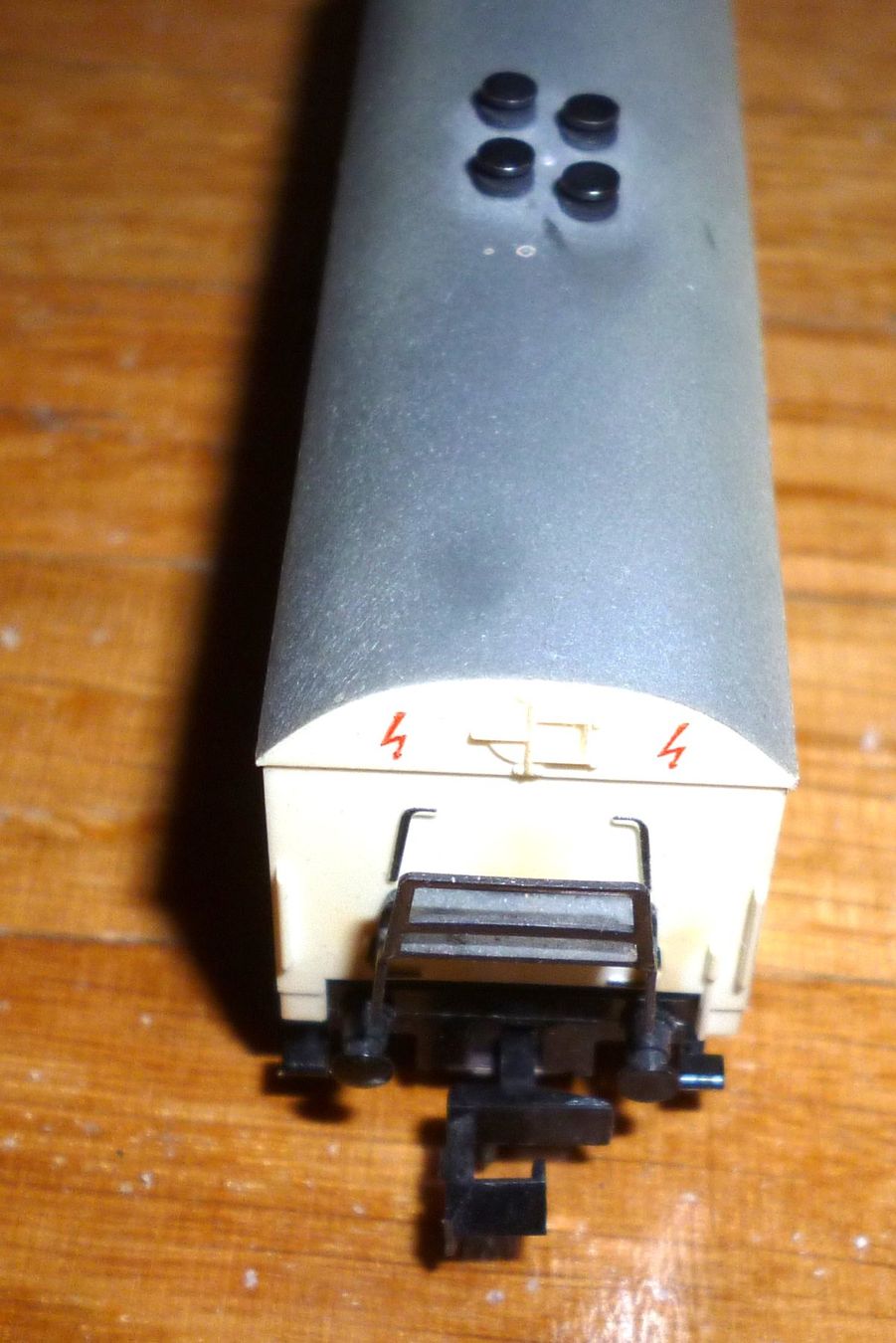 Modellini di ferrovie: Kühlwagen Interfrigo – Usato da Langenthal venduto da Tbraunbaer 4