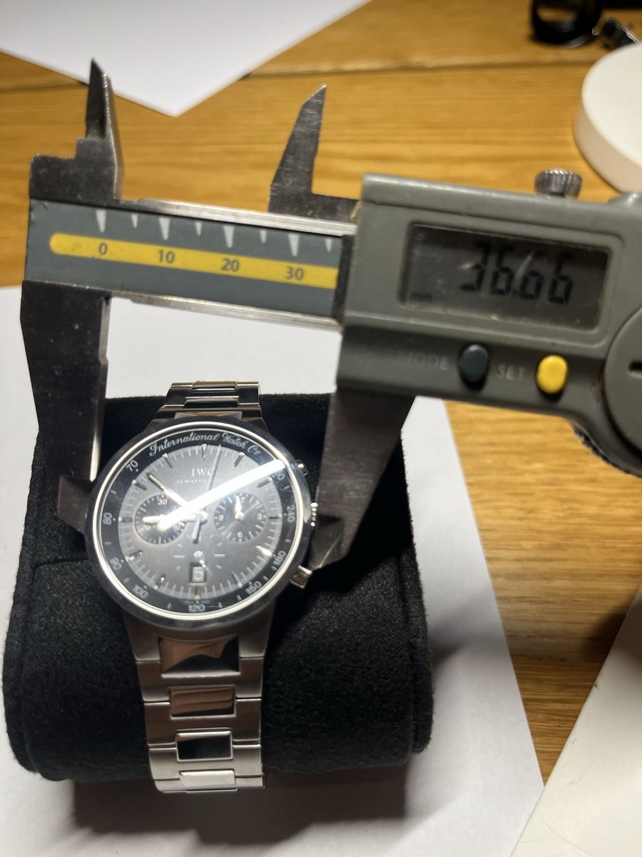 IWC Orologi: IWC GST Chronograph Ref. IW3727 Full Set! – Usato da Flaach venduto da Auto6011 2