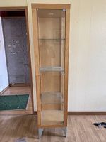 Vitrine, Gläser intakt 