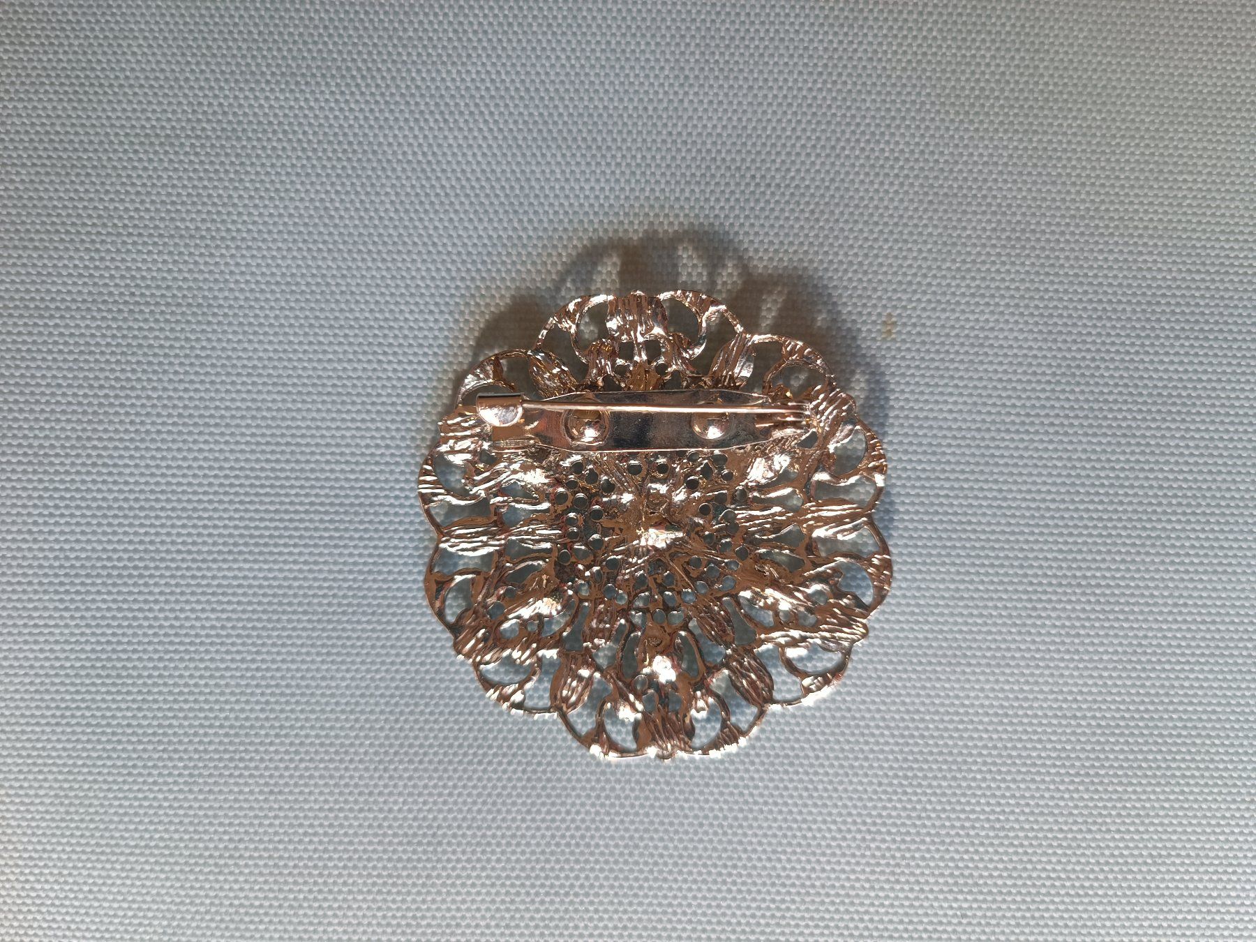 Spille & Fermagli: Versilbert Filigrane Brosche / broche filigrane argentée – Nuovo (secondo la descrizione) da Genève venduto da Mercedest7 2