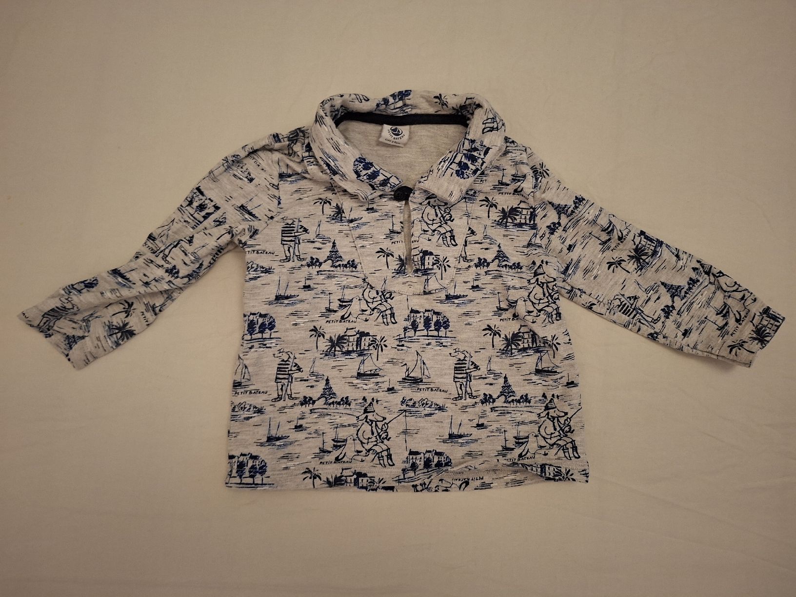 Petit Bateau Pullover & Sweatshirts: Pull imprimé Petit Bateau garçon taille 81cm – Gebraucht aus Plan-les-Ouates von Laly_92 1