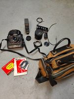 Konica Autoreflex T4 Analogkamera mit Objektiven und Blitz
